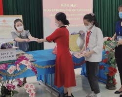 Trường THCS Thị trấn Điện Biên Đông tổ chức các hoạt động Tuần lễ hưởng ứng học tập suốt đời năm 2021 với chủ đề “Chuyển đổi số để xây dựng  thành công một xã hôi học tập mới”.