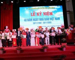 Huyện Điện Biên Đông long trọng tổ chức 40 năm Ngày Nhà giáo Việt Nam
